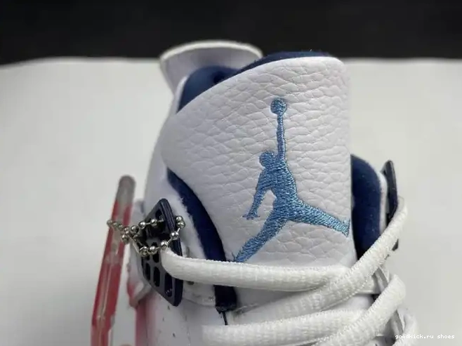 Cheap Columbia 314254-107 Jordan (2015) Retro 4 0510
